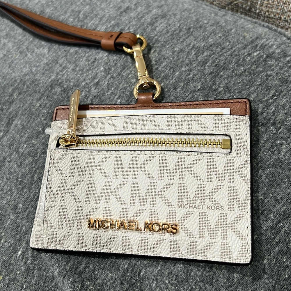 Michael kors wallet